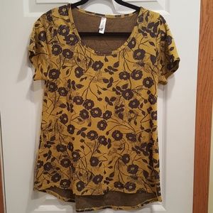 Lularoe Classic Tee